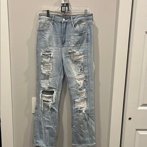 Casual Light Blue Distressed Boyfriend Jeans